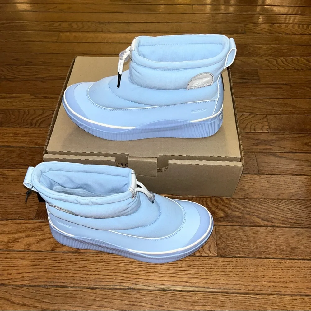 Sorel Out N About IV Puffy Lace Up Waterproof Boot Arctic Sea Blue Women’s 9